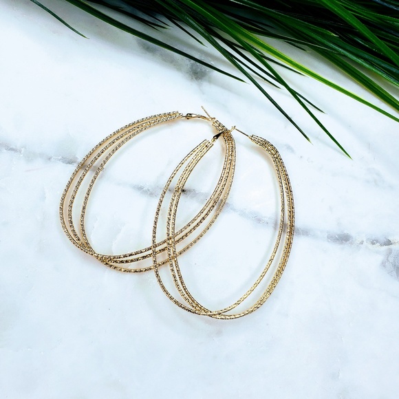 5 for $25 Gold Color Extra Large Oval Hoops - Picture 4 of 5